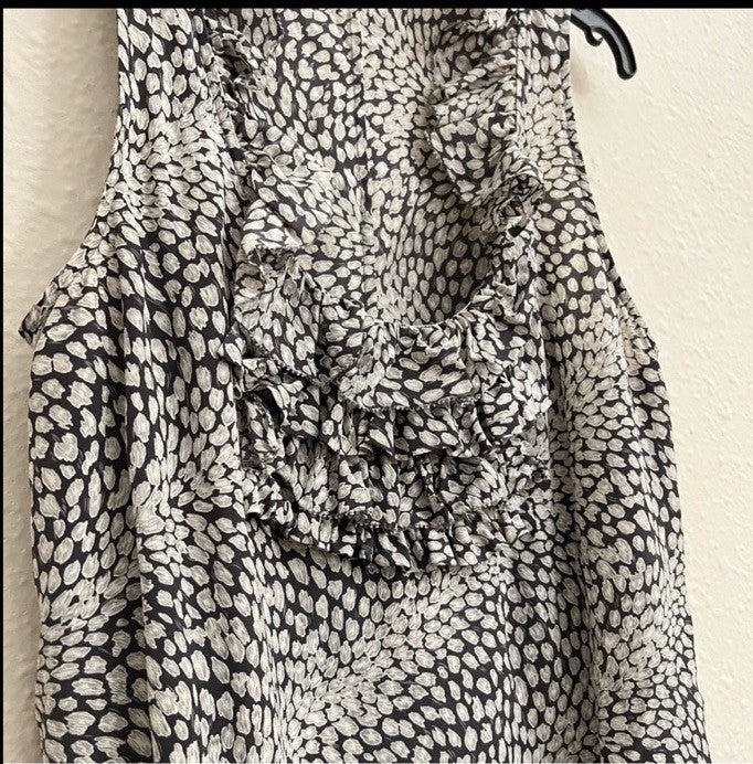 Banana Republic 100% Silk Ruffle Animal Print Sleeveless Blouse Size Medium