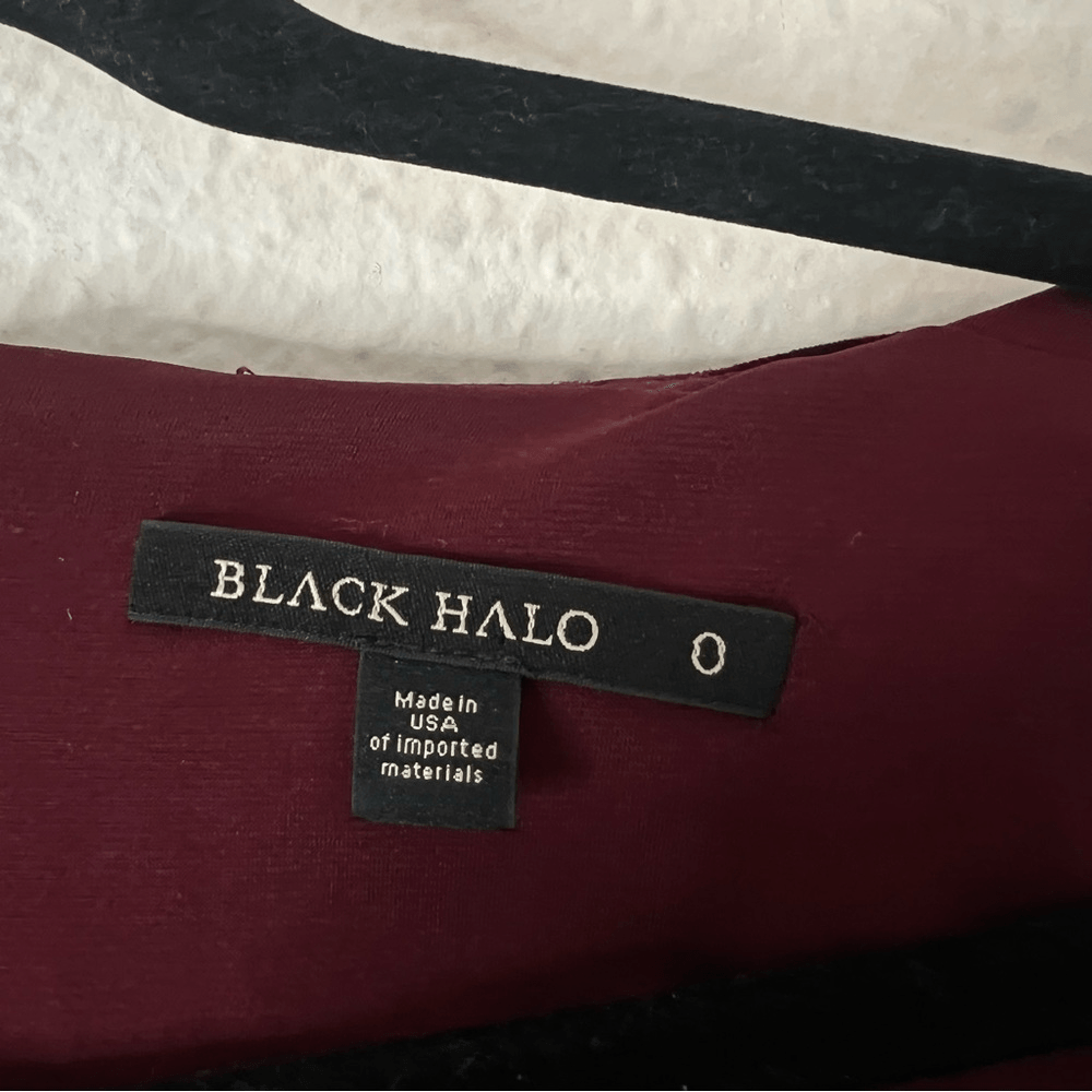 BLACK HALO l Maroon Velvet Long Sleeve V Neck Mini Cocktail Bodycon Dress Size 0