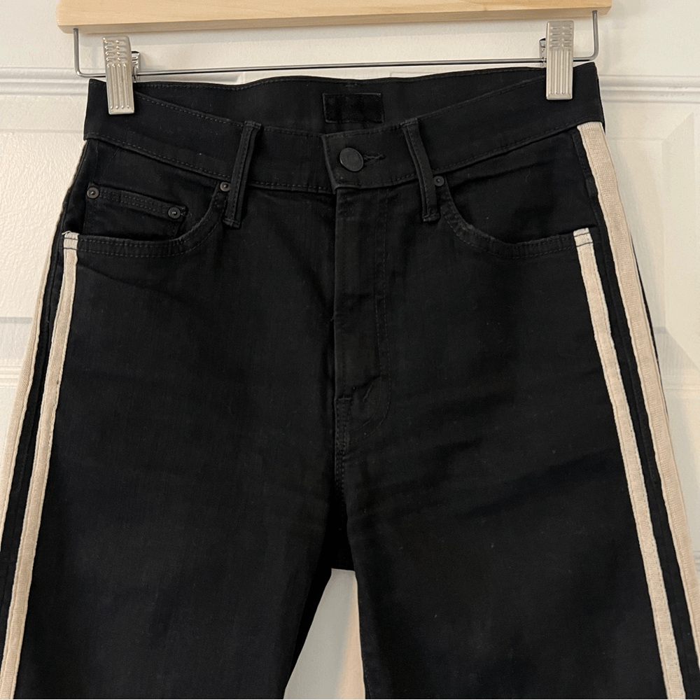 a5889948-6c28-4f8b-9785-2349a217b49f