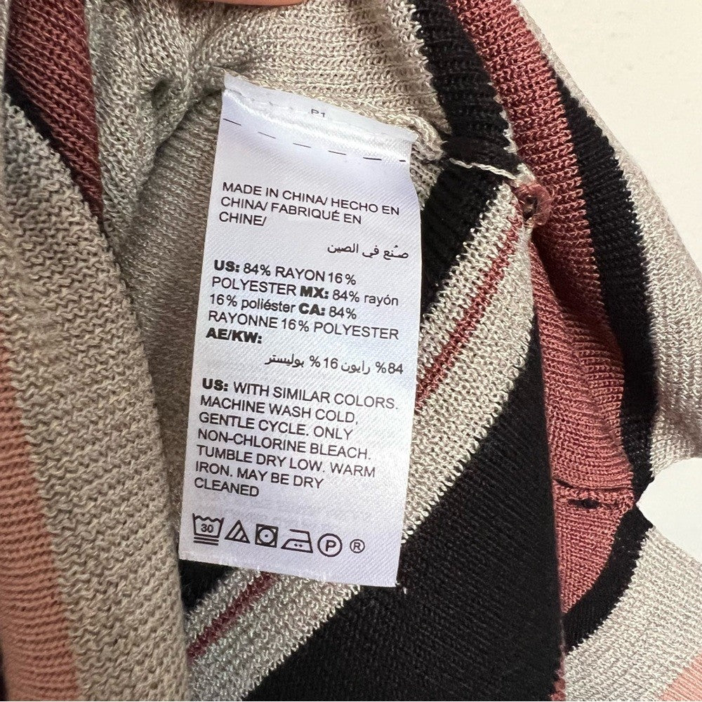 Chico’s Knit V-neck Sleeveless Striped Tank Top Size 0/Small