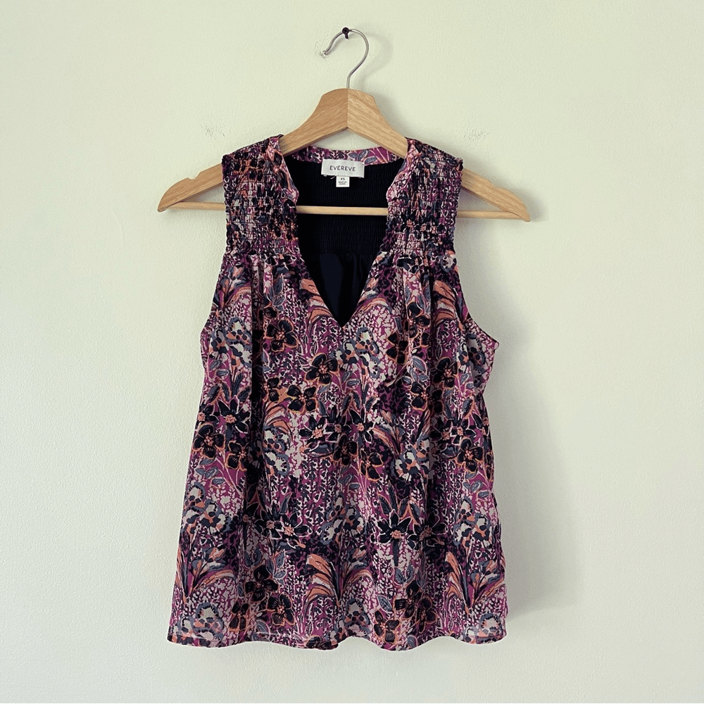 Evereve Darby Chiffon Smocked Floral Sleeveless Blouse Size XS Purple