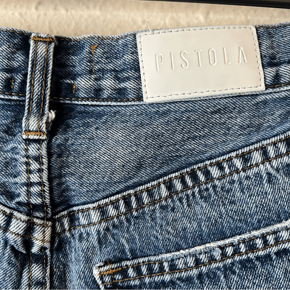 Pistola Kylee Luna Relaxed High Rise Cuffed Distressed Denim Jean Shorts Size 26