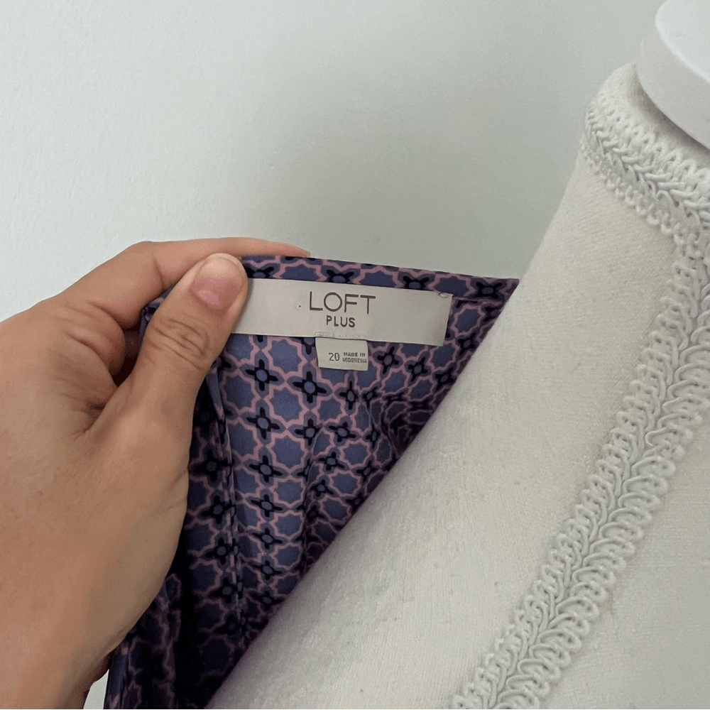 Loft Plus Printed Long Sleeve Blouse Size 20 in Purple