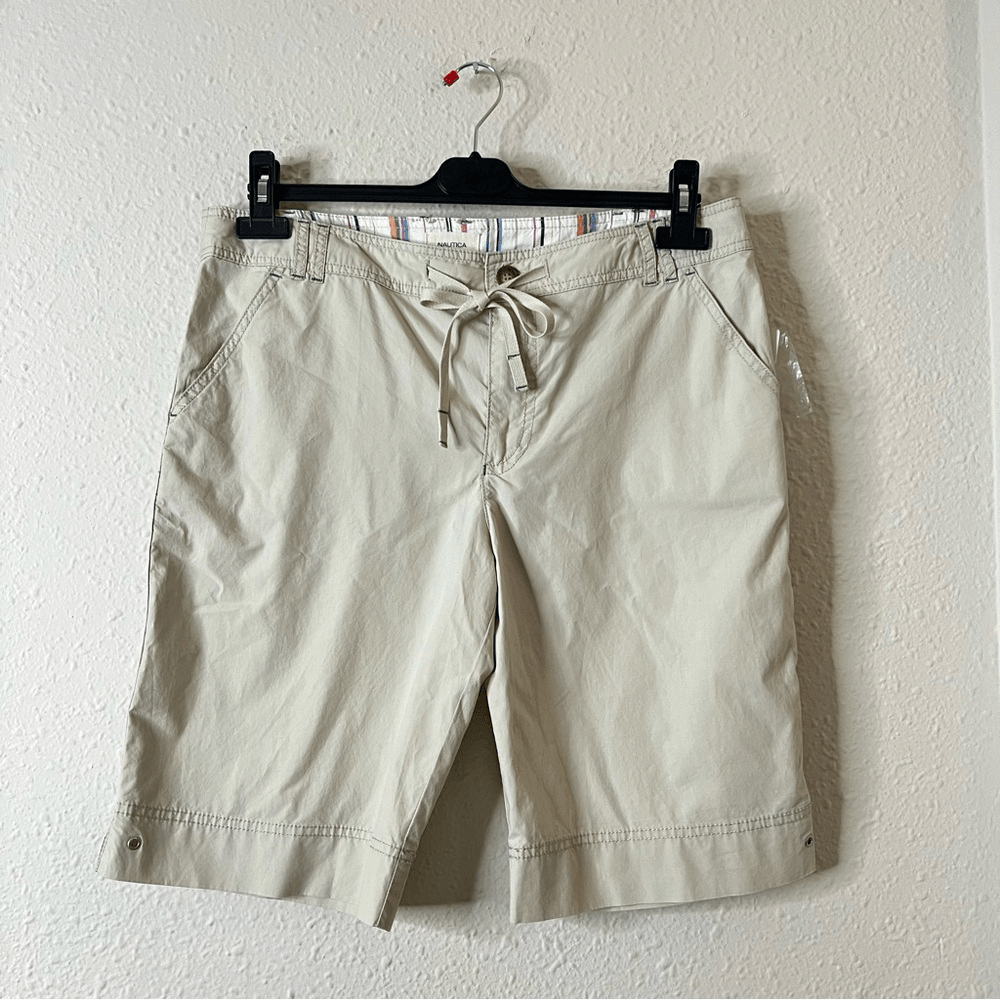 Nautica Women’s Beach Bermuda Shorts NEW Size 10