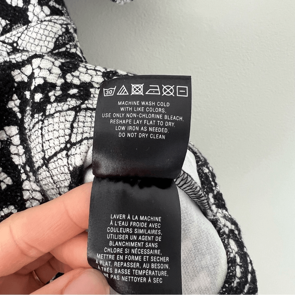 Anthropologie Postmark Leia Peplum Lace Print Top