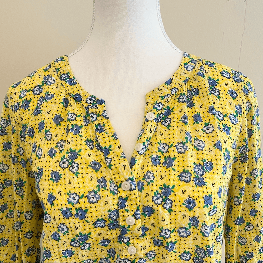 Talbots Floral Blouse Bandana Print Bell Sleeve Size Large Petite Popover