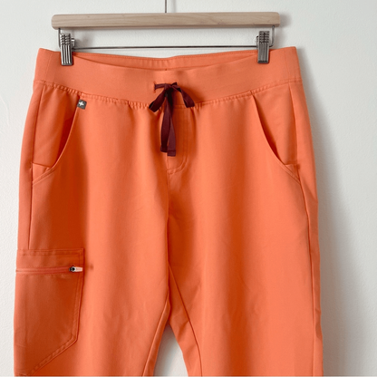 FIGS Zamora Jogger Scrub Pants in Orange Size Medium Petite