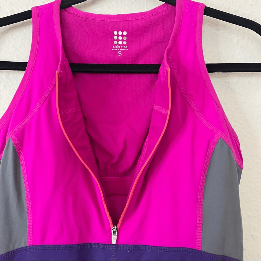 Title Nine Diamelete Colorblock Athletic Dress Size Small Outdoor Athleisure