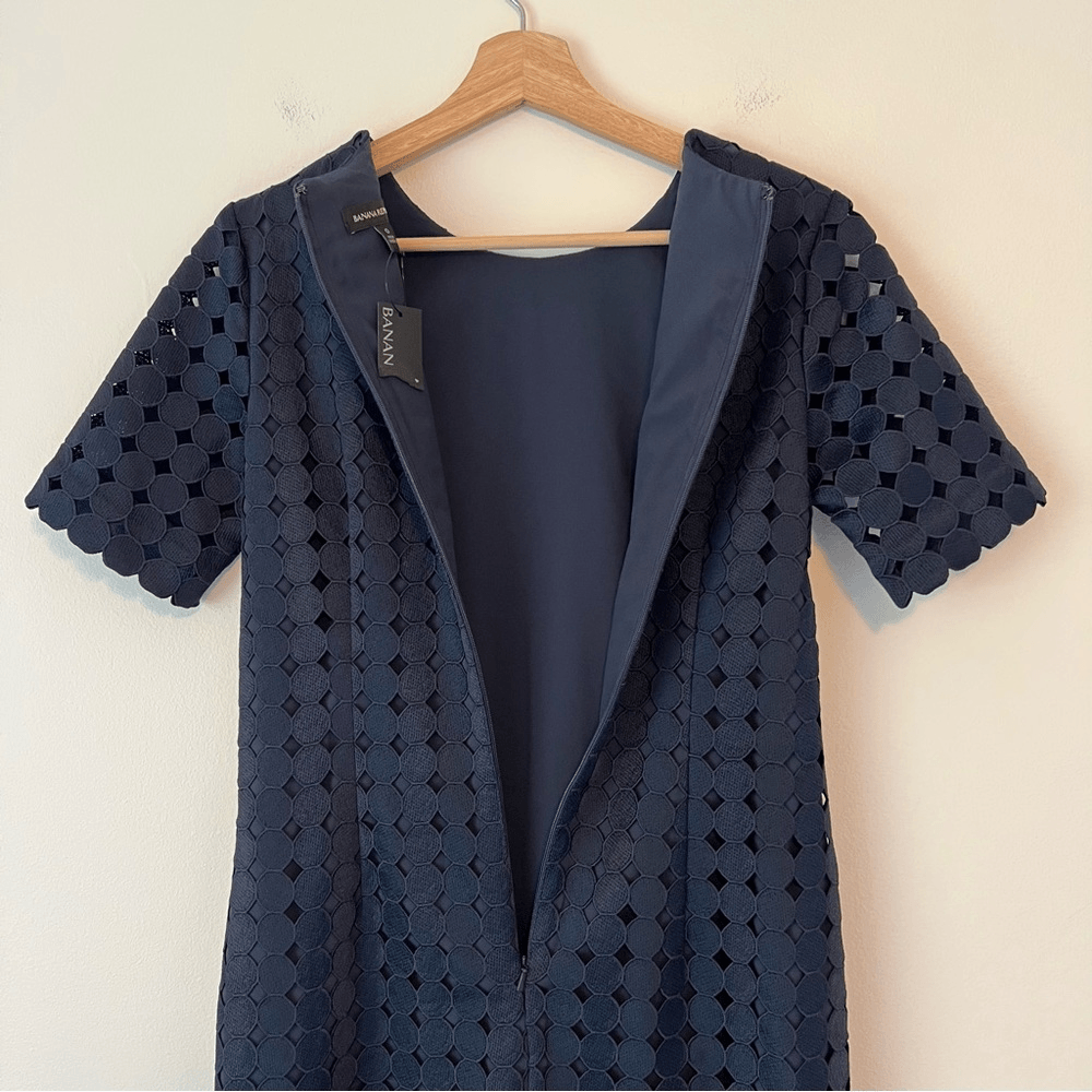 Banana Republic Lace Shift Dress Short Sleeve NEW Navy Blue Size 0