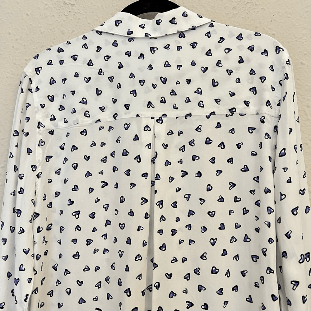 Casa Cabana Heart Print Long Sleeve Button Down Shirt Size Large Valentines Day