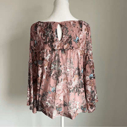 Anthropologie Akemi + Kin Patrizia Floral Lace Blouse Pink Medium Bell Sleeves