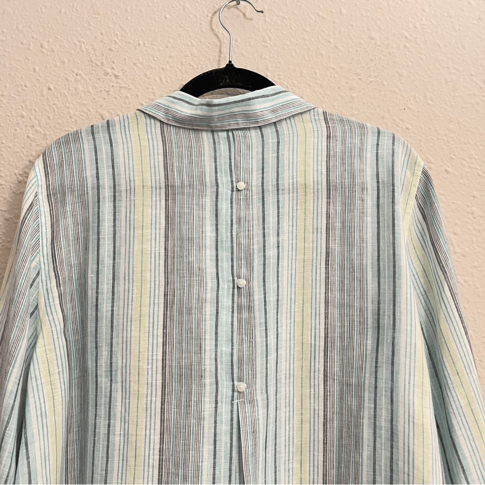 Chicos No Iron Striped 100% Linen Button Front Top Shirt Teal Blue White Size XL