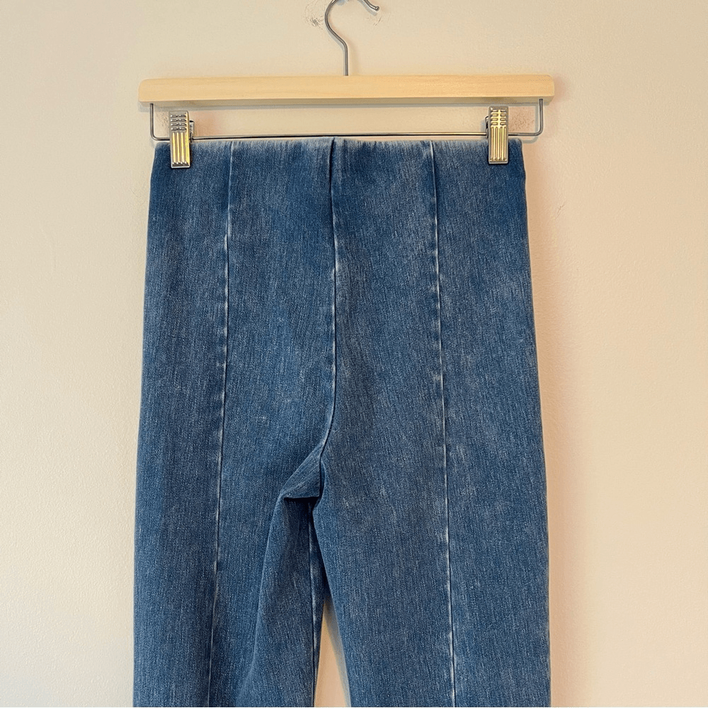 Good American Soft Sculpt Pull-On Extreme Flare Jeans Size XS