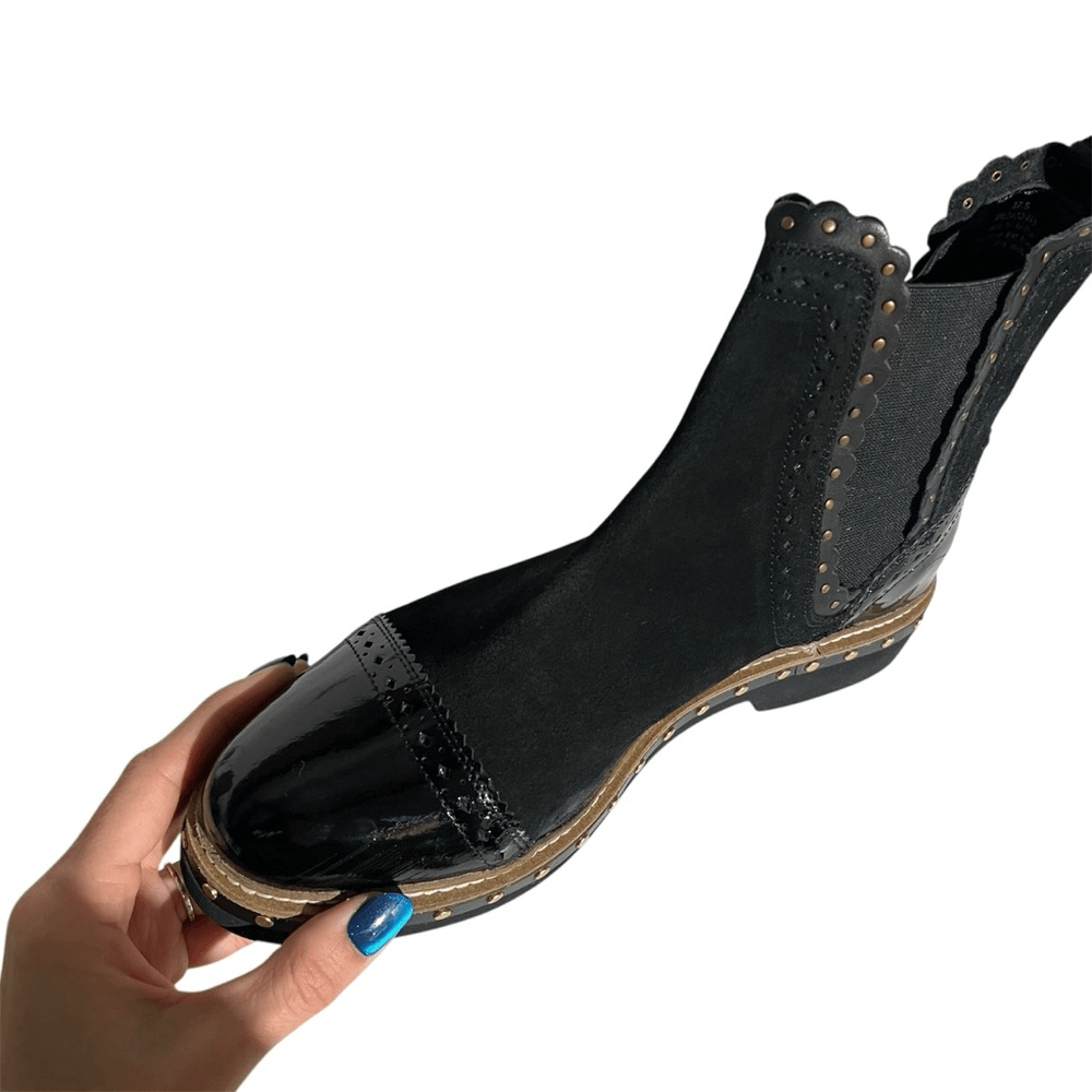 Free People Black Chelsea Boots with Studded Detailing NWOT Size 37,5