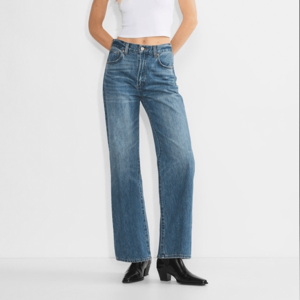 Aritzia Denim Forum The Farrah High Rise Wide Leg Jeans Medium Wash Size 24