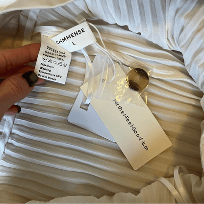 Commense Asymmetrical Pleated Midi Skirt NEW Size Large in Cream