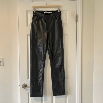 Abercrombie & Fitch 90s Straight Ultra High Rise Vegan Leather Pants Black 28/6L