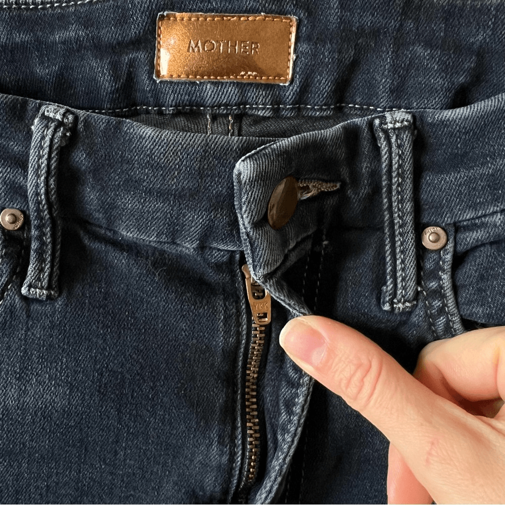 MOTHER High Waisted Looker Jeans Coffee Tea or Me Size 24