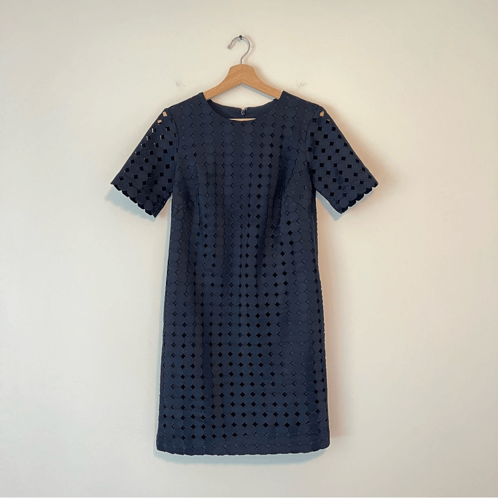 Banana Republic Lace Shift Dress Short Sleeve NEW Navy Blue Size 0