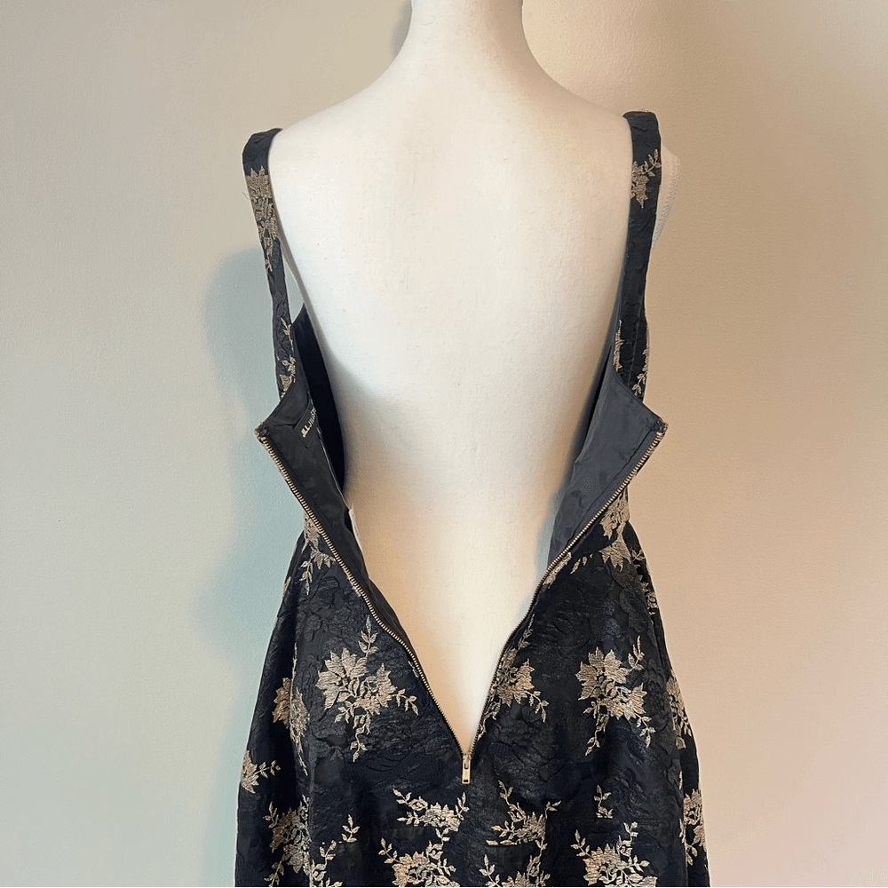 JILL STUART Floral Jacquard A-line Mini Dress NEW Size 6 Black & Gold