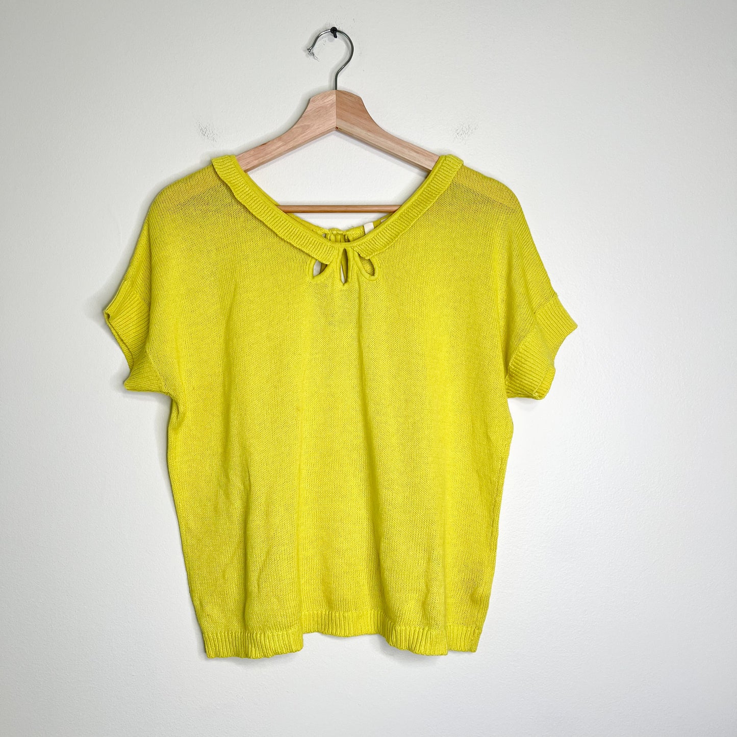 Anthropologie Moth Cutout Addie Sweater Tee Top Size Medium Yellow Cotton Linen