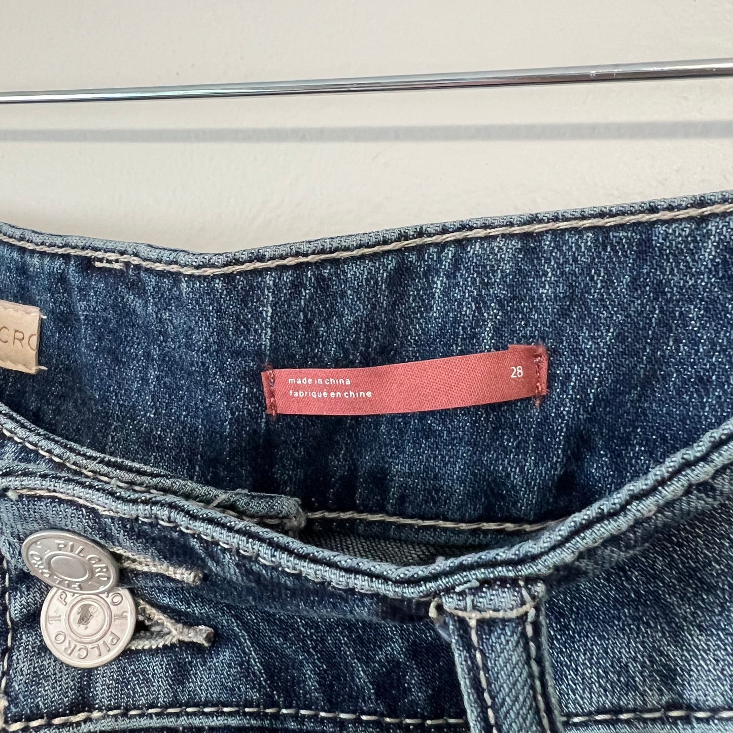 Anthropologie Pilcro The Wanderer Relaxed Jeans Blue High Rise Size 28