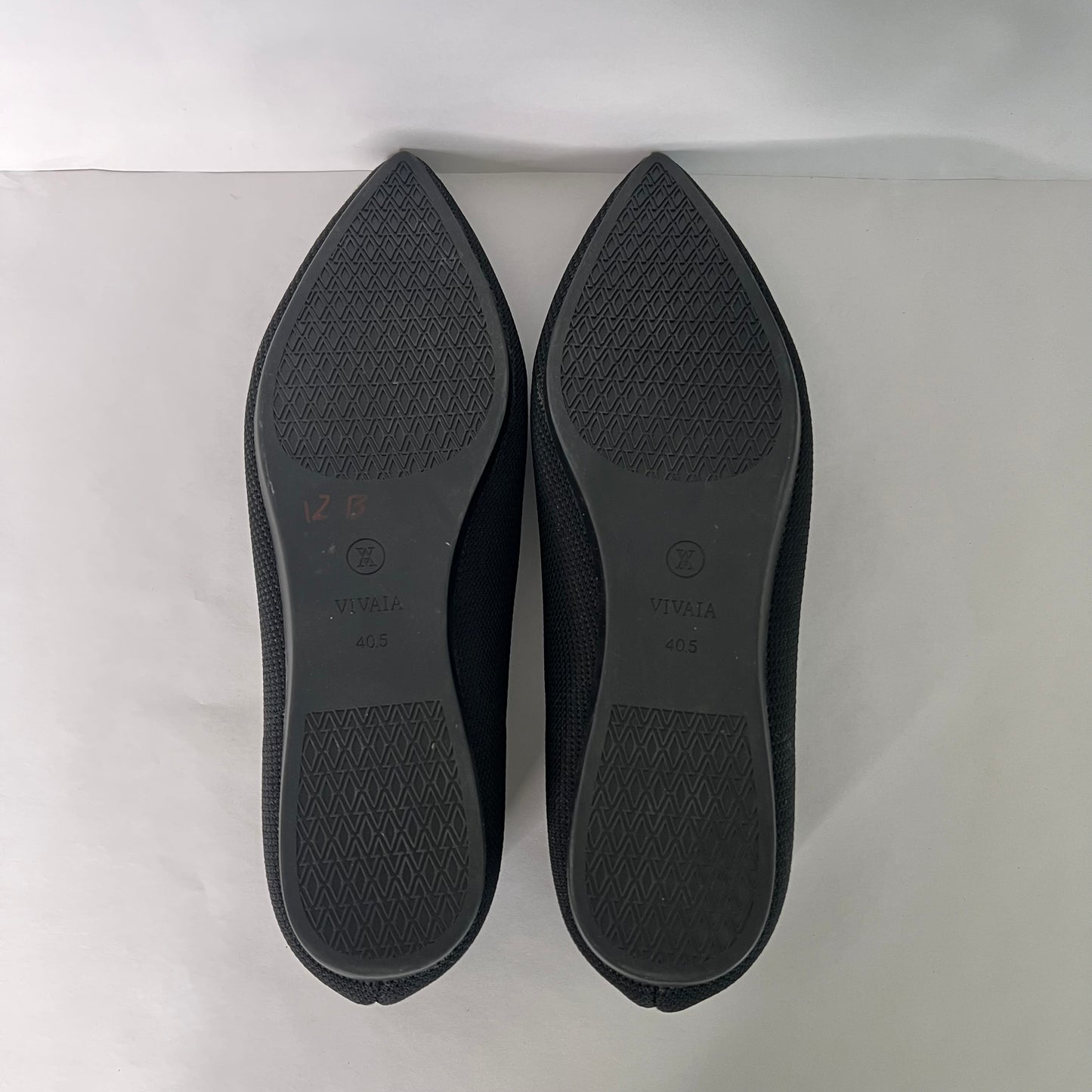 Vivaia Women's Pointed Toe Ballet Flats Aria 5 Black Shoes Size 40.5 US 9.5