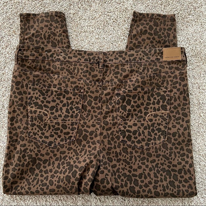 American Eagle Leopard Print Stretch Curvy Super High Rise Jeggings Plus Size 24