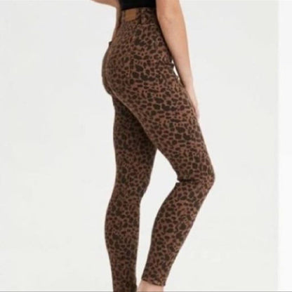American Eagle Leopard Print Stretch Curvy Super High Rise Jeggings Plus Size 24