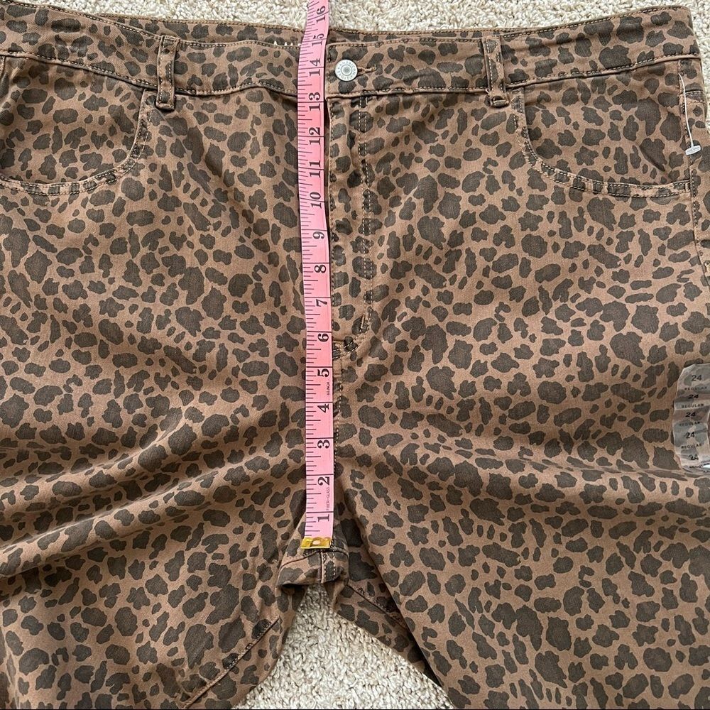 American Eagle Leopard Print Stretch Curvy Super High Rise Jeggings Plus Size 24