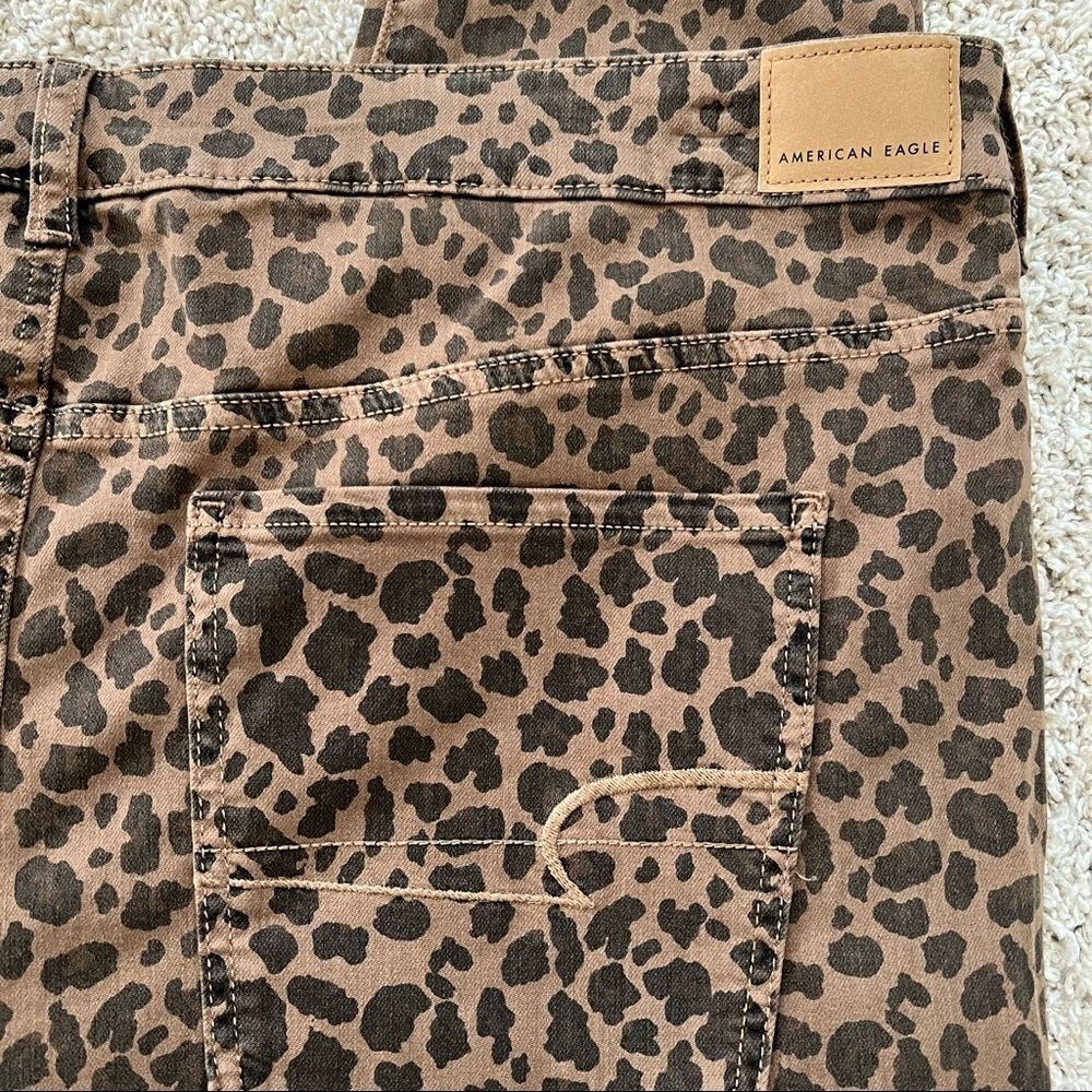 American Eagle Leopard Print Stretch Curvy Super High Rise Jeggings Plus Size 24