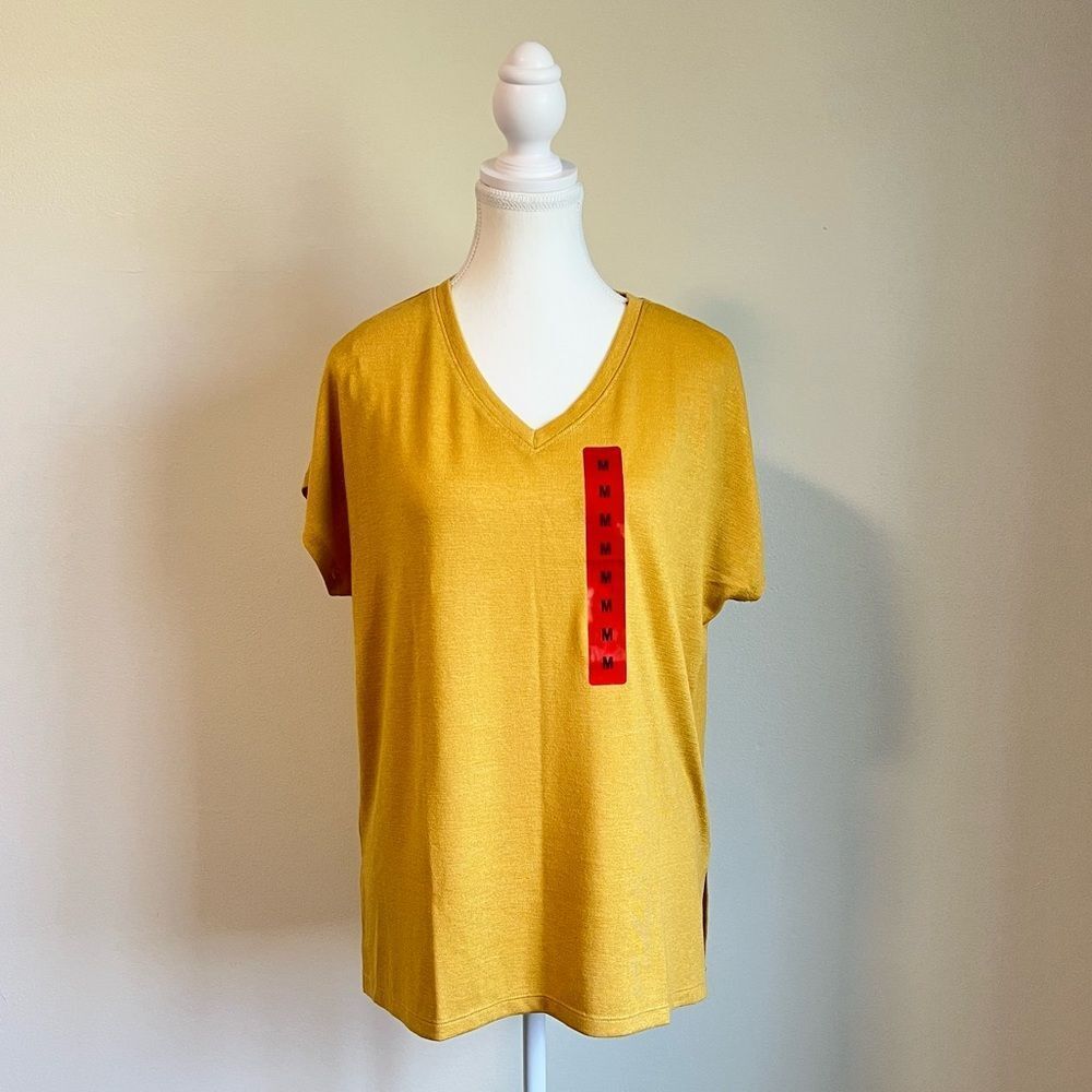 Orvis Women's Short Sleeve V-Neck Tunic Knit Top Size Medium Yellow