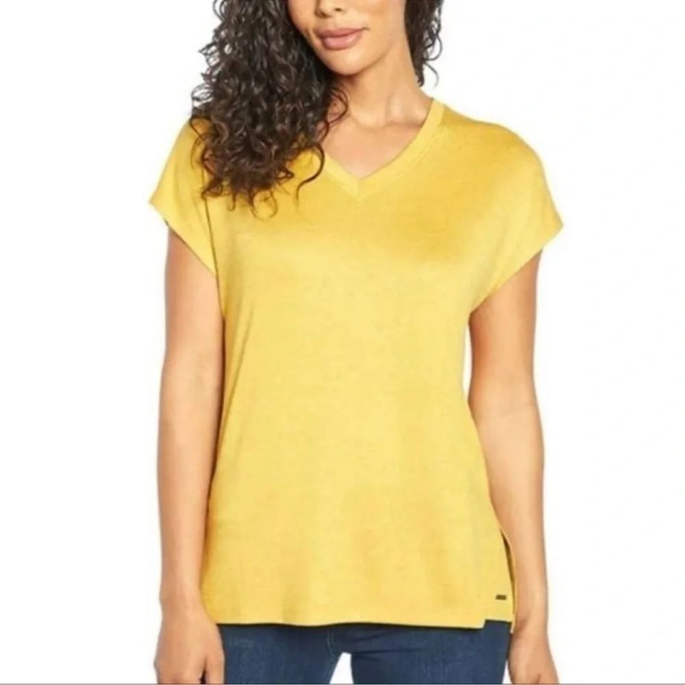 Orvis Women's Short Sleeve V-Neck Tunic Knit Top Size Medium Yellow