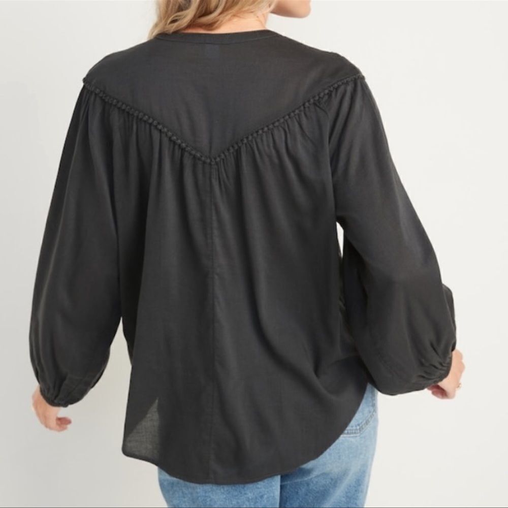 Old Navy Oversized Crochet Pom-Pom Dolman-Sleeve Blouse Size XL