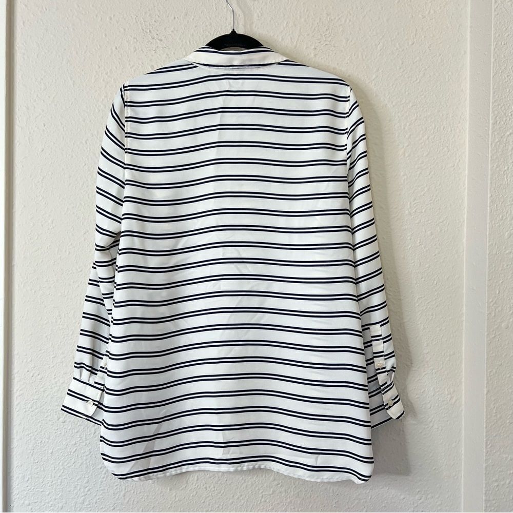 Talbots Boyfriend Button Down Shirt Blouse Striped Size Medium