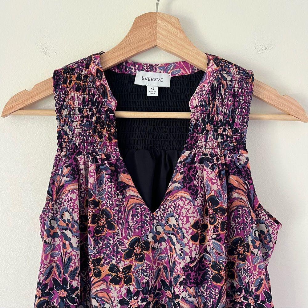 Evereve Darby Chiffon Smocked Floral Sleeveless Blouse Size XS Purple