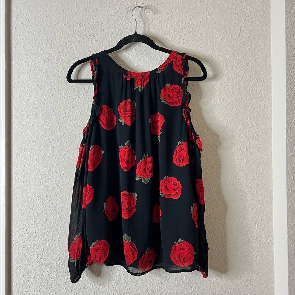 Sanctuary Cold Shoulder Rose Print Long Sleeve Blouse Black and Red Size Medium