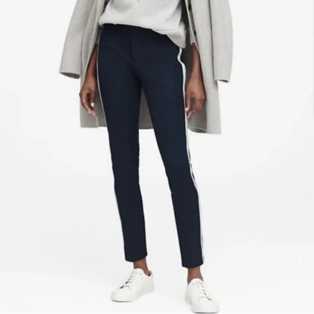 Banana Republic Navy Blue Sloan Slim Ankle Pants Size 6