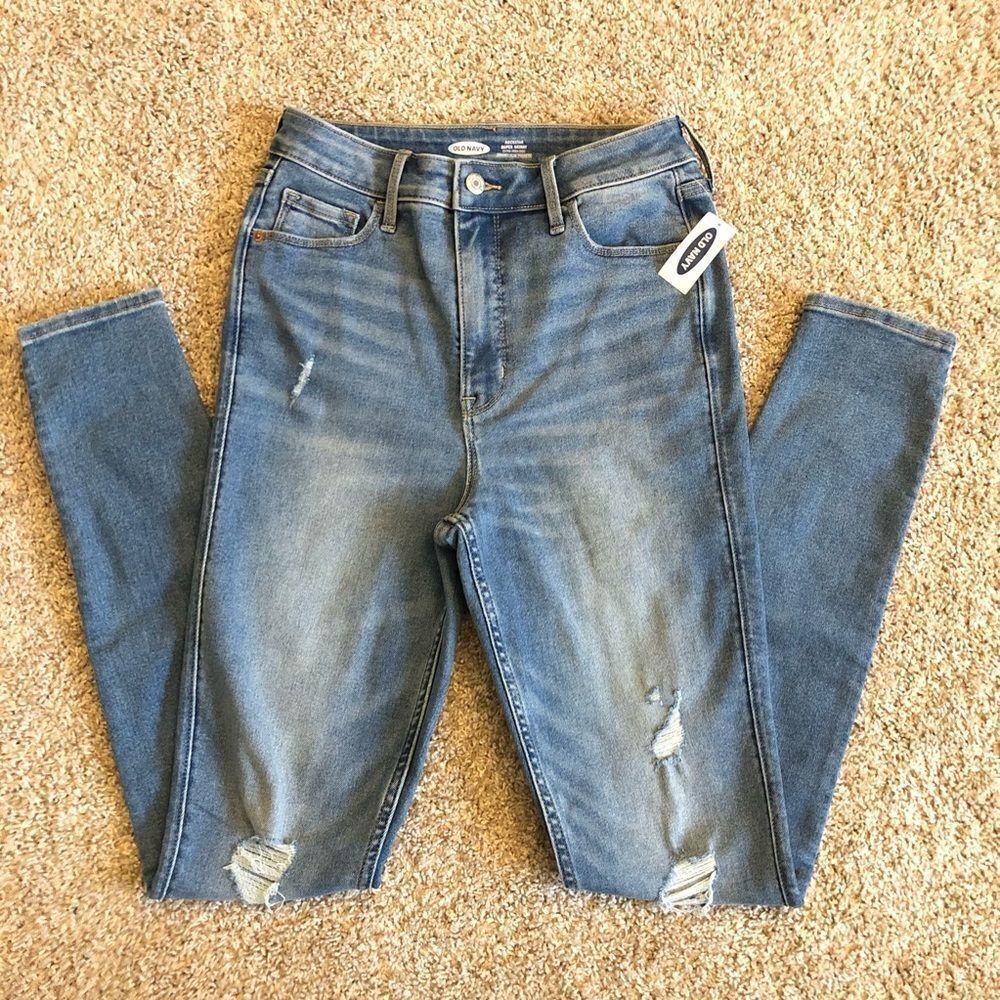 Old Navy Women’s Extra High Waisted Stretch Super Skinny Ripped Jeans Size 6Tall