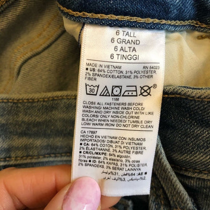 Old Navy Women’s Extra High Waisted Stretch Super Skinny Ripped Jeans Size 6Tall