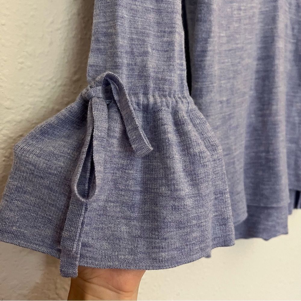 J. Crew 100% Merino Wool V-Neck Bell Sleeve Knit Sweater Size XXS