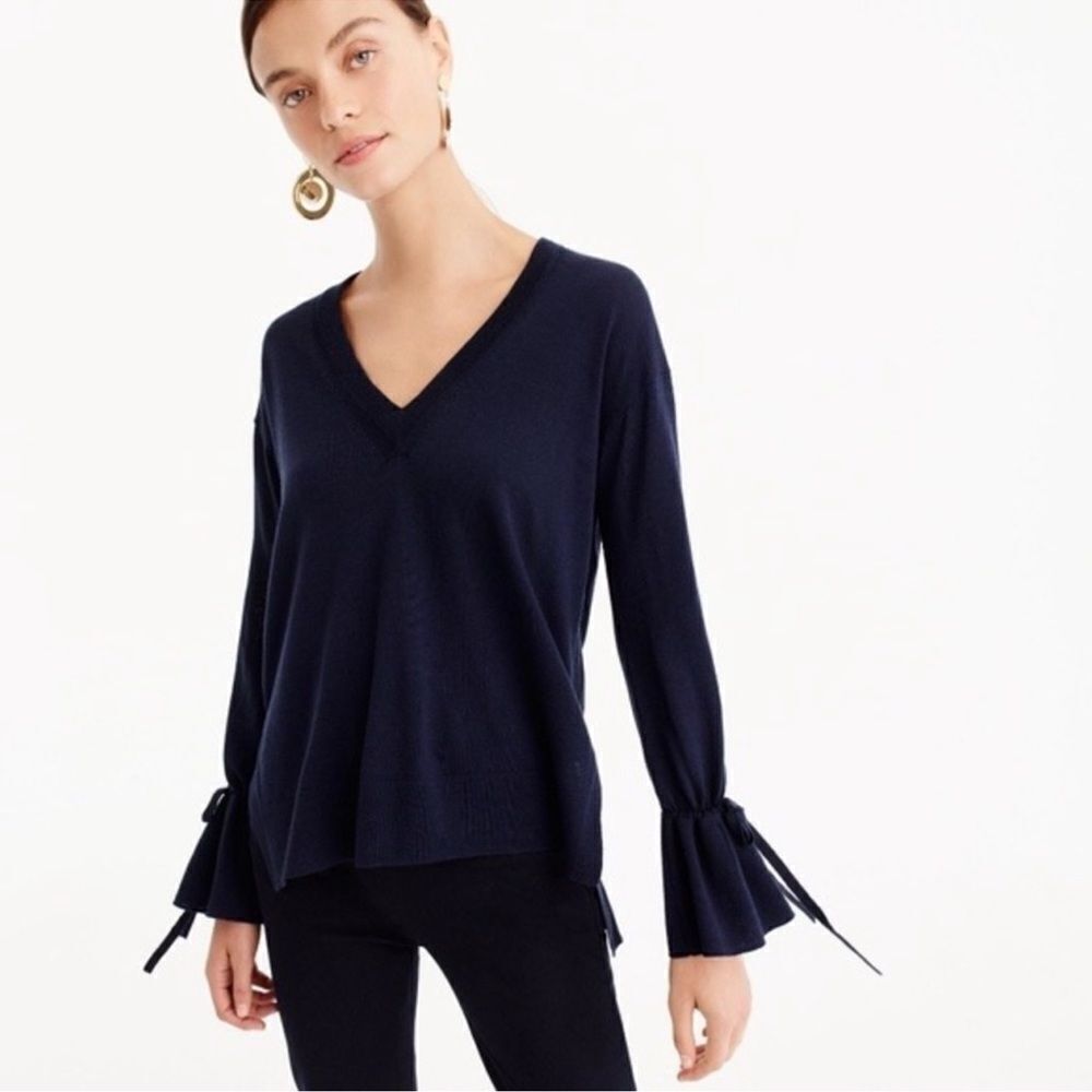 J. Crew 100% Merino Wool V-Neck Bell Sleeve Knit Sweater Size XXS