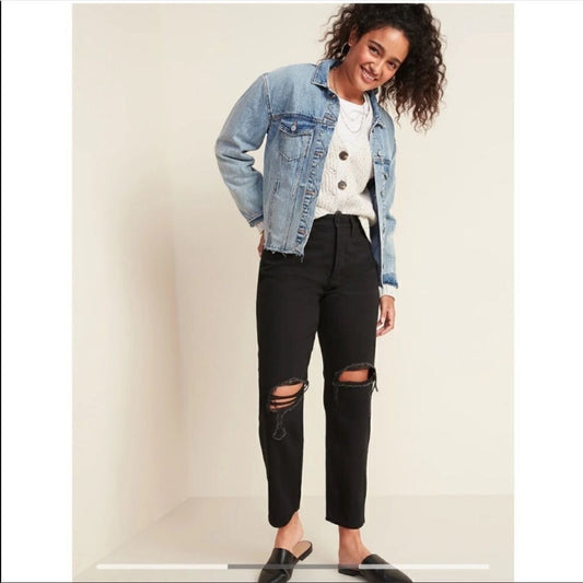 Women’s Extra High Waisted Straight Black Jeans