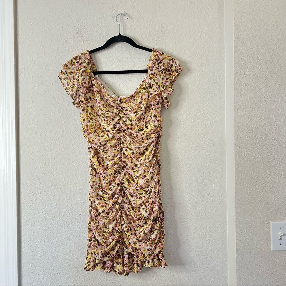 REVOLVE Astr The Label Mini Dress Shirred Flutter Floral Feminine Size Medium