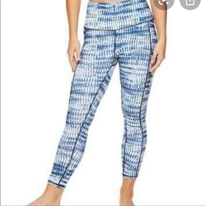 Gaiam Tie Dye Cropped Leggings With Side Pockets Size S
