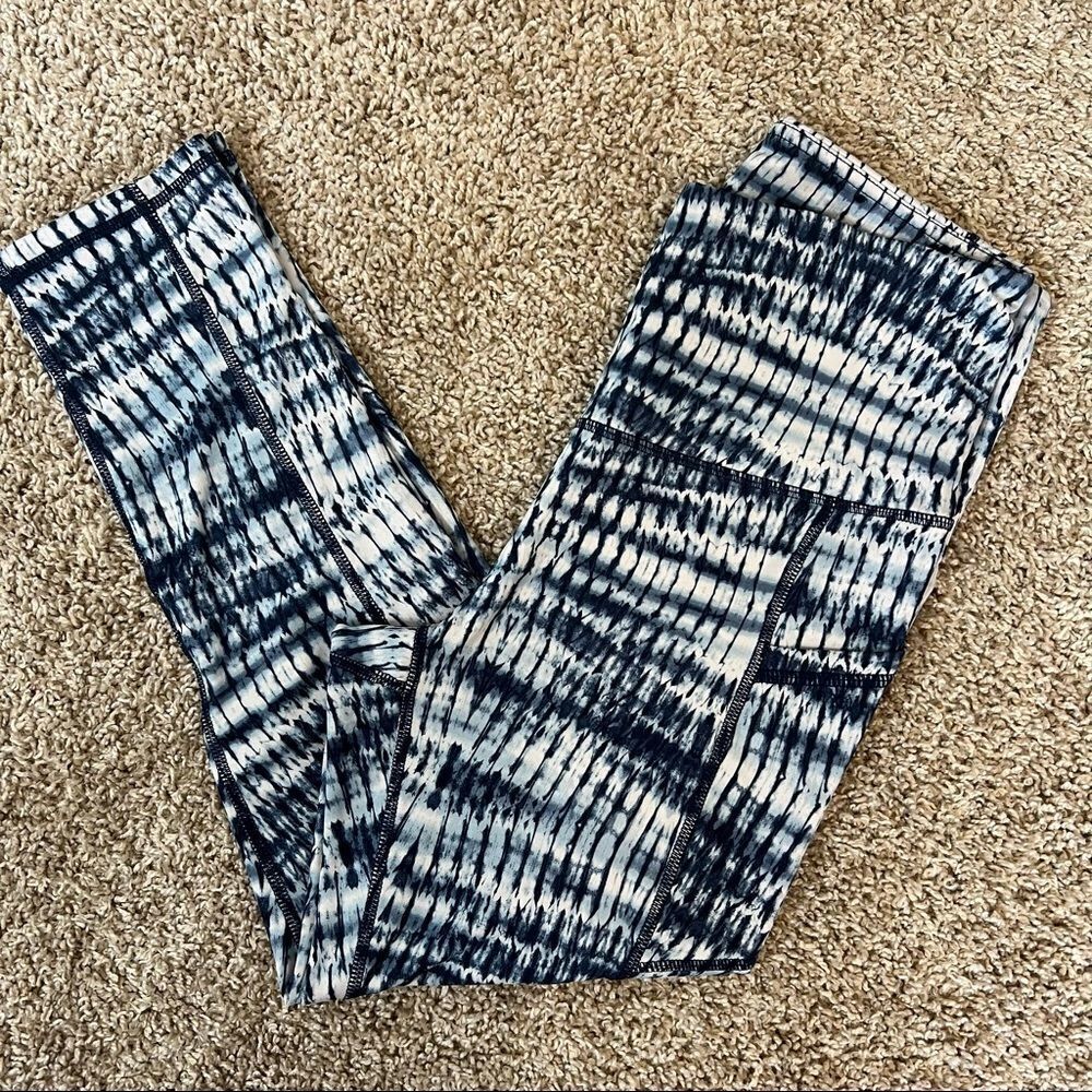 Gaiam Tie Dye Cropped Leggings With Side Pockets Size S