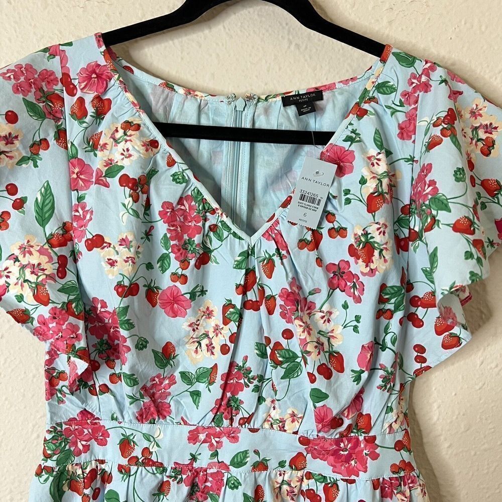 NEW Ann Taylor Strawberry Cherry Flutter Sleeve Flare Midi Dress Size 6 Petites