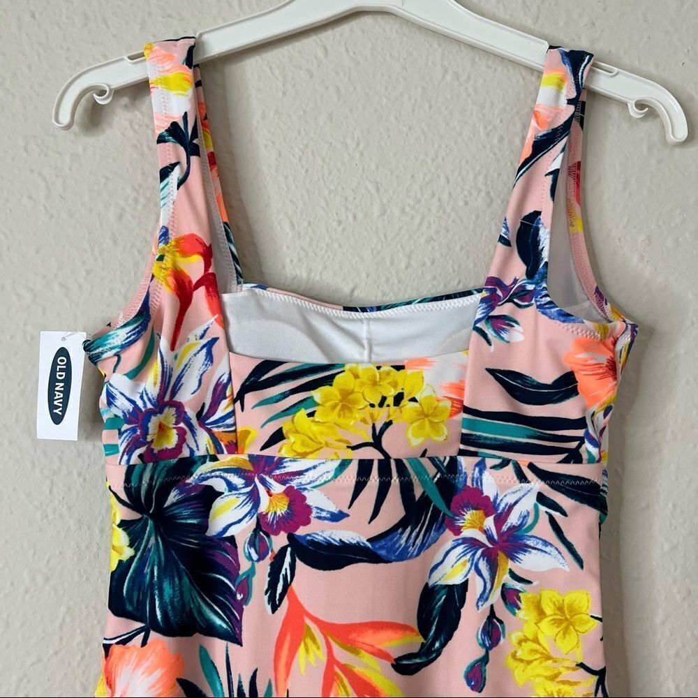 Old Navy Square Neck One Piece Tropical Floral Print Swimsuit Size Small
