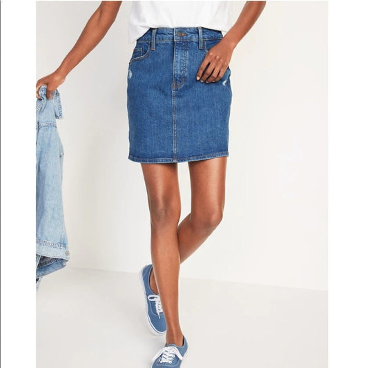 Old Navy Women’s High Waisted Distressed Jean Skirt Size 4