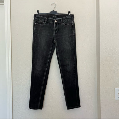 White House Black Market Noir Slim Ankle Jeans in Black Size 4